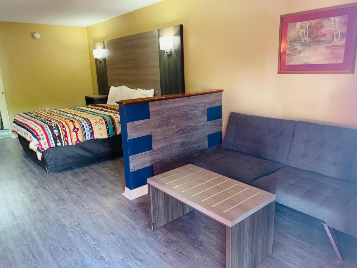 Log Cabin Inn Bay Minette Zewnętrze zdjęcie